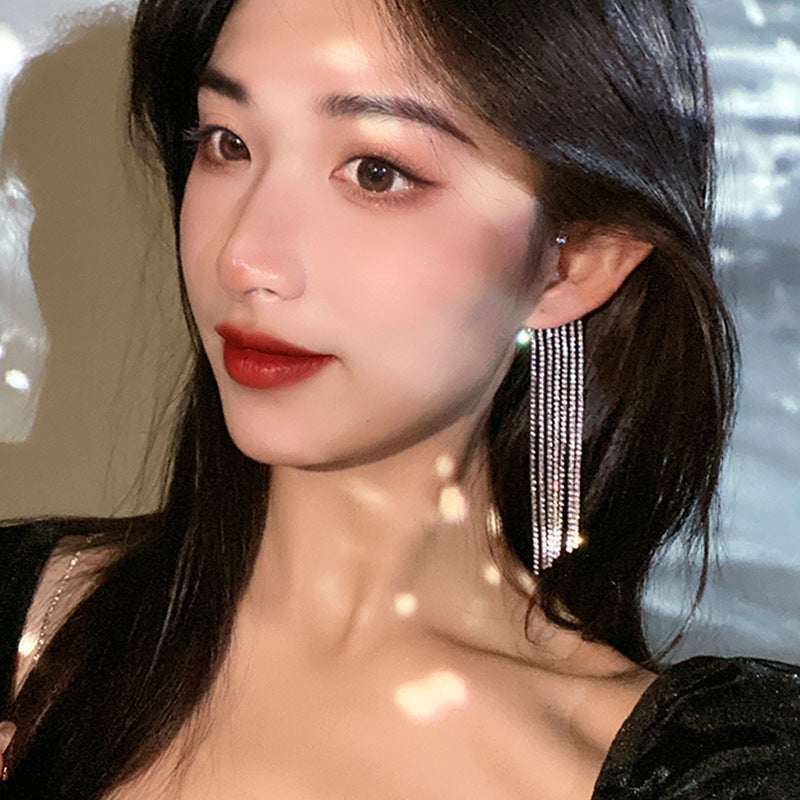 Fashionable And Elegant Unique Long Tassel Earrings